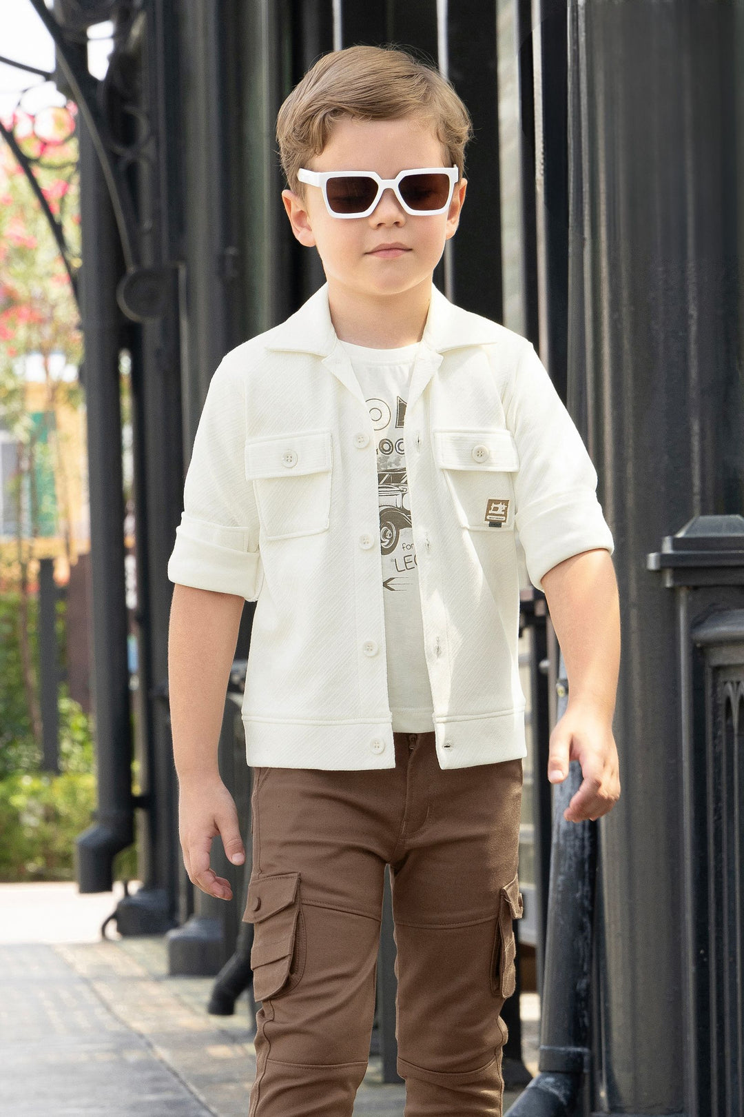 Sandal Blazer, Printed T-Shirt and Brown Pant Set for Boys