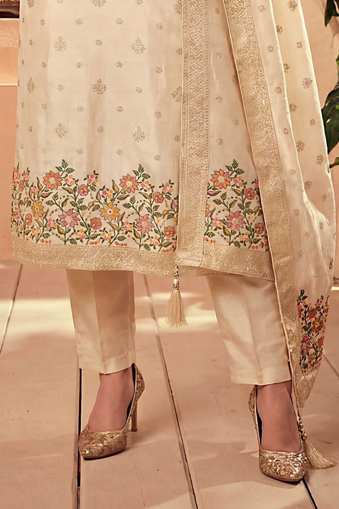 Cream Multicolor Thread, Beads, Zardozi and Banaras Butta work Straight Cut Salwar Suit