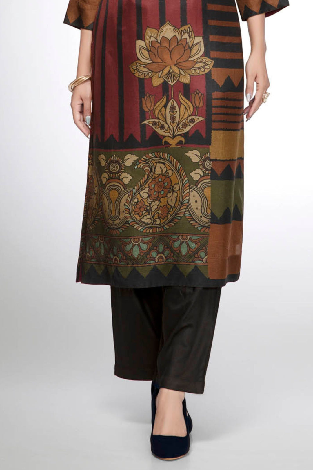 Maroon Floral Printed Straight Kurta