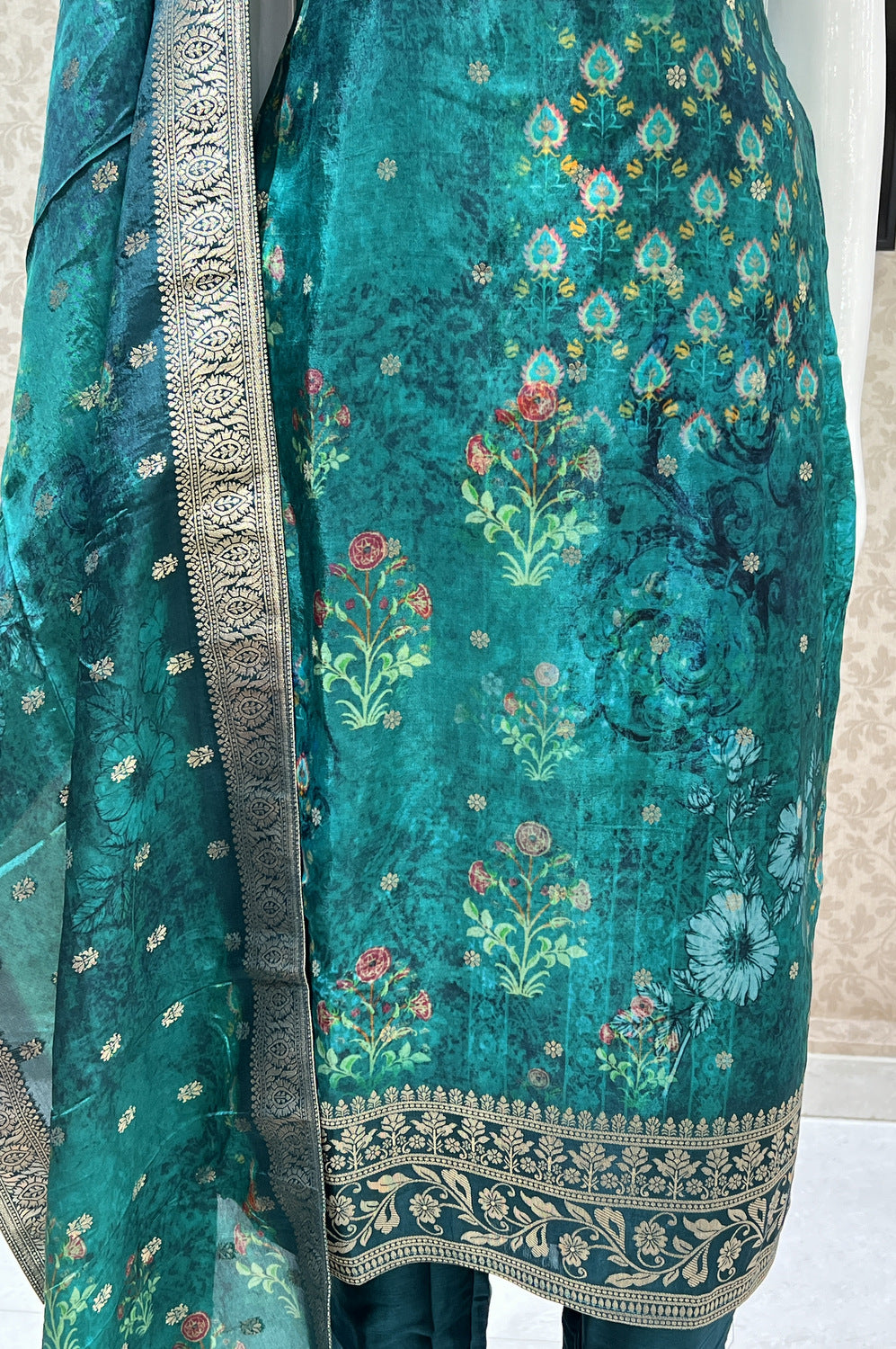 Bottle Green Banaras, Mirror and Sequins work with Digital Print Straight Cut Salwar Suit