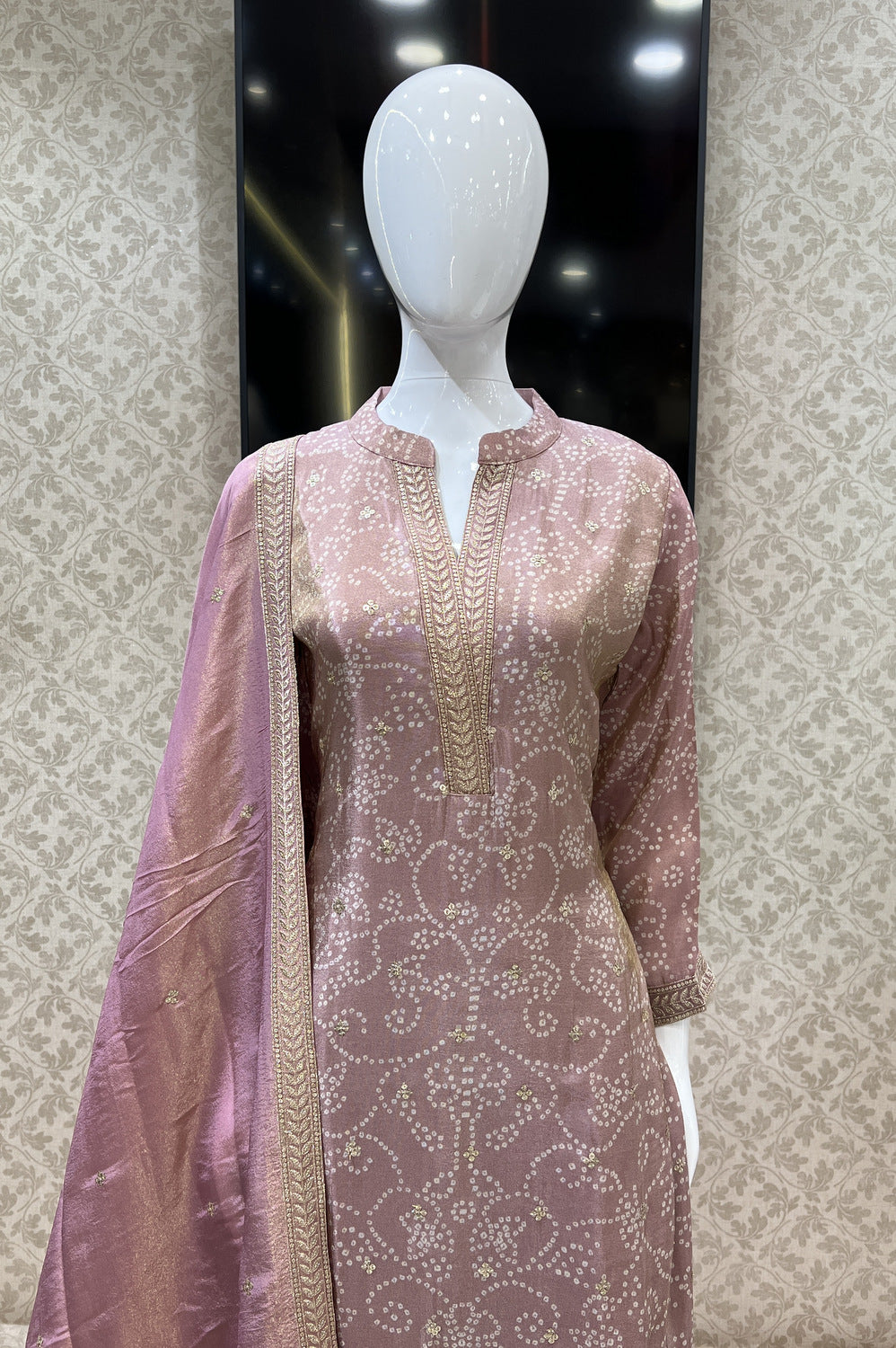 Onion Pink Sequins and Zari work with Bandini Print Straight Cut Salwar Suit