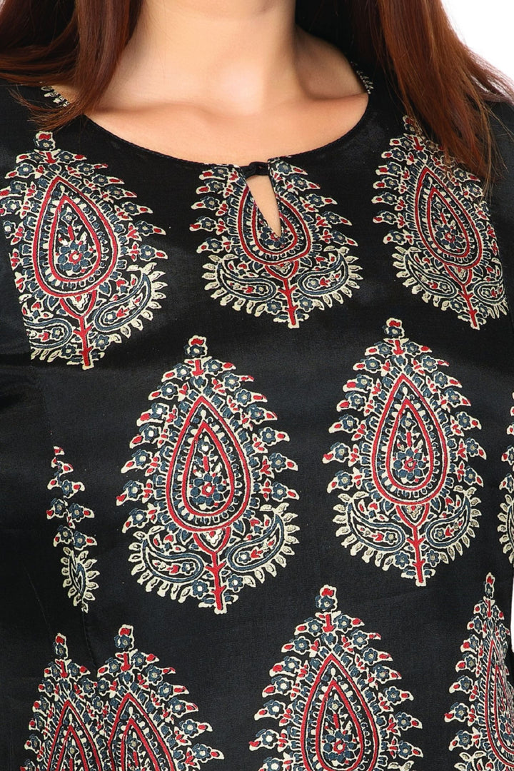 Black Paisley Print Short Kurti