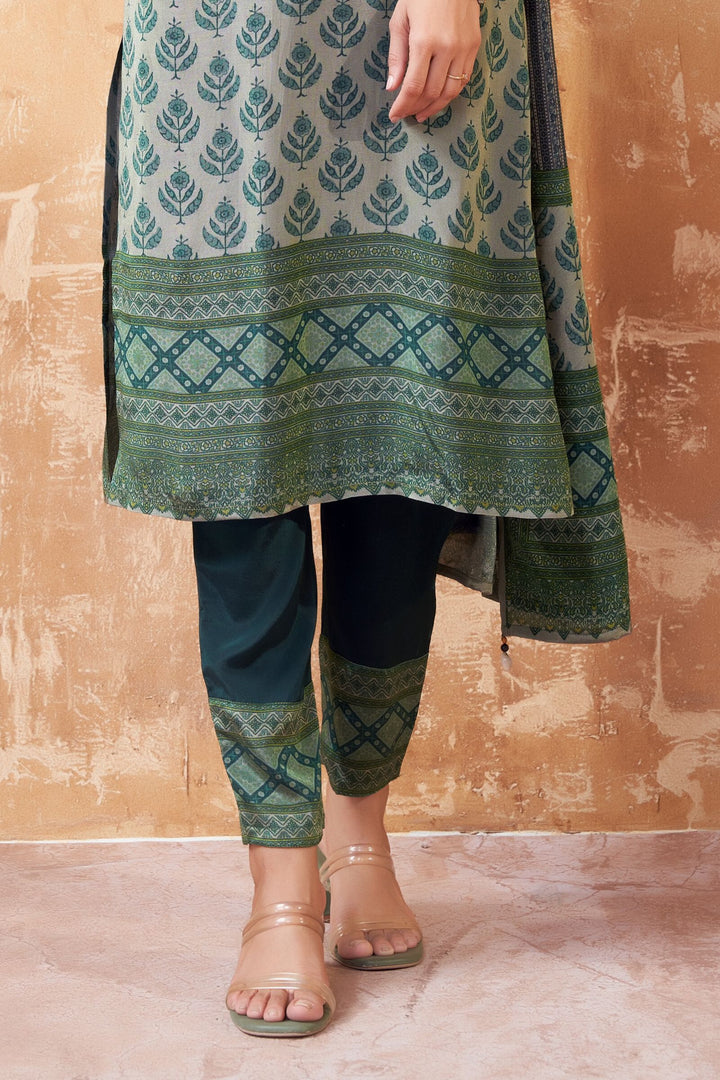 Green with Digital Print Straight Cut Salwar Suit