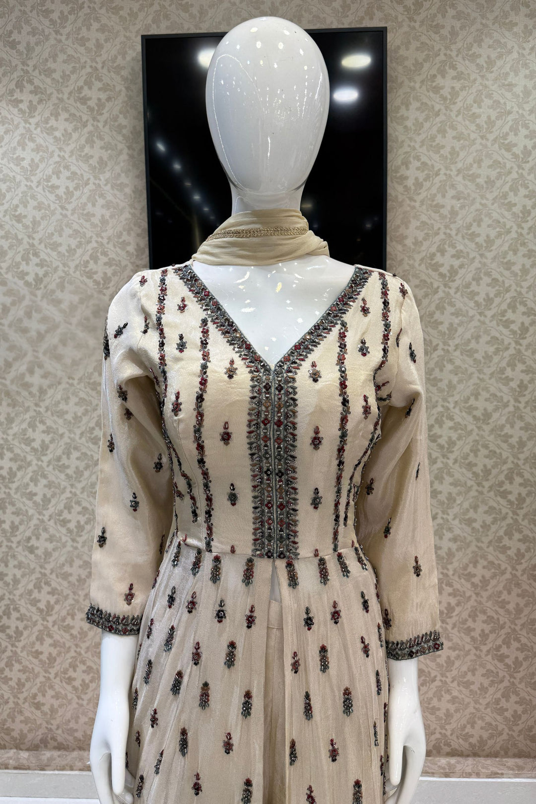 Mastani Style Palazzo Set with Beads and Sequins Work Featuring Detailed Animal Motifs