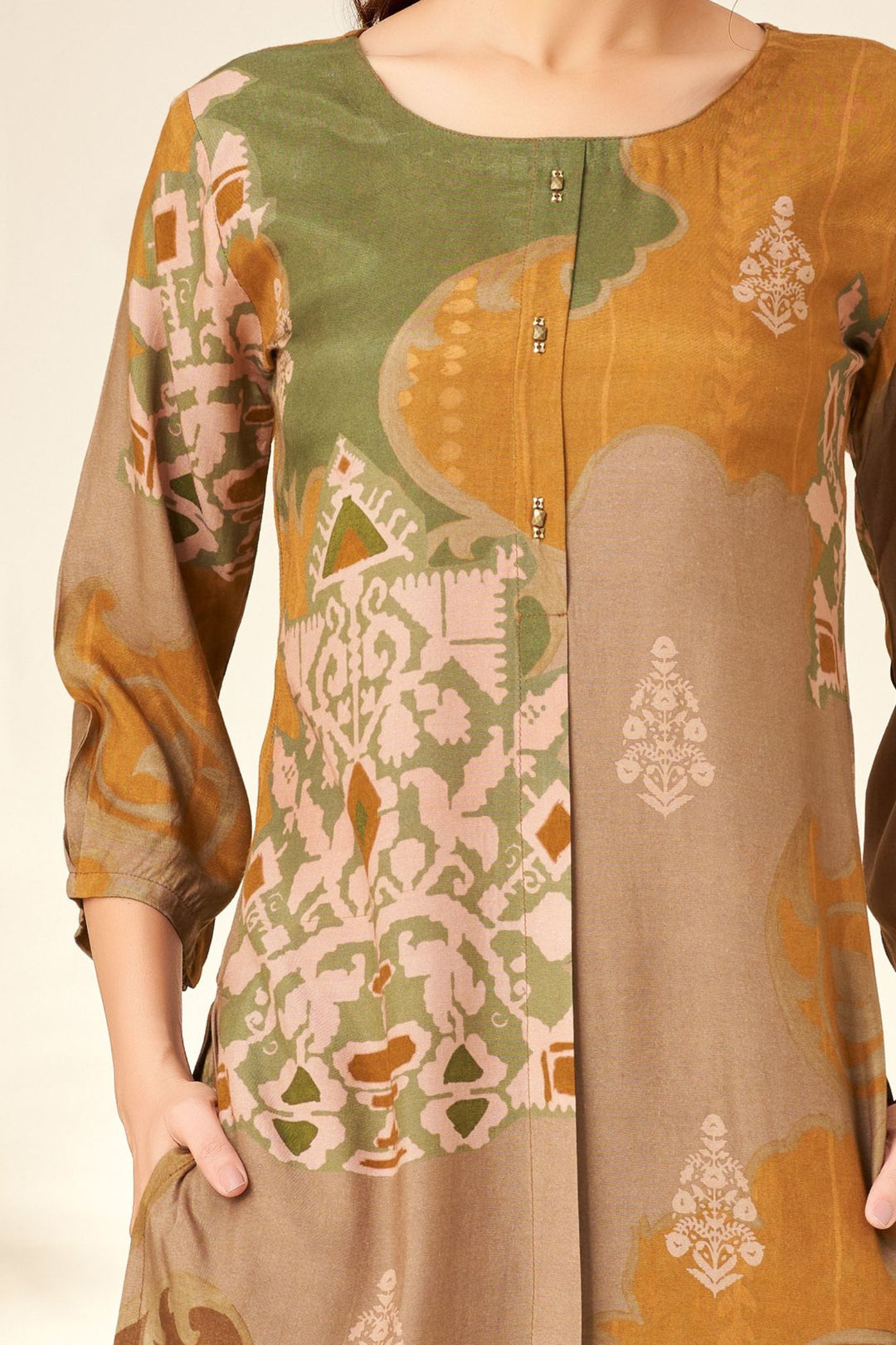 Multicolor Digital Print Straight Cut Salwar Suit