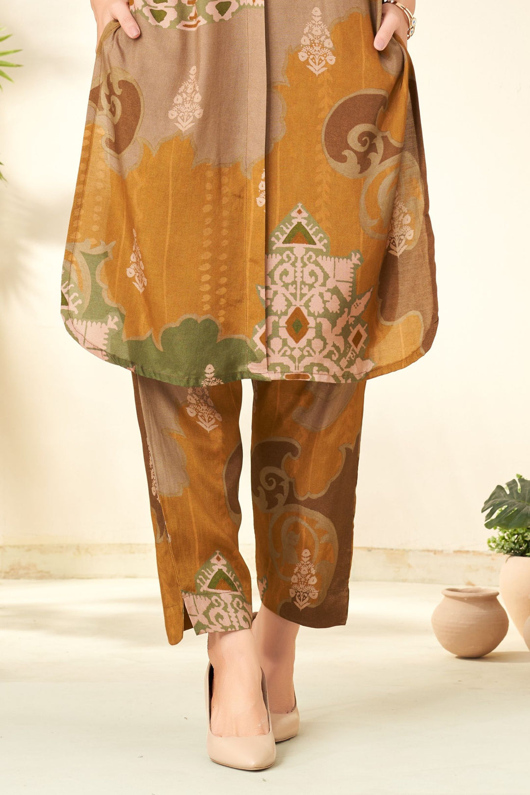 Multicolor Digital Print Straight Cut Salwar Suit