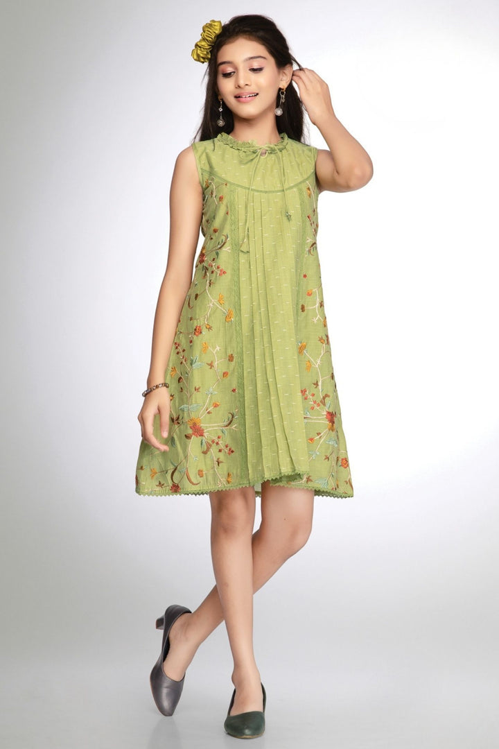 Girls Floral Vine Embroidered Casual Frock