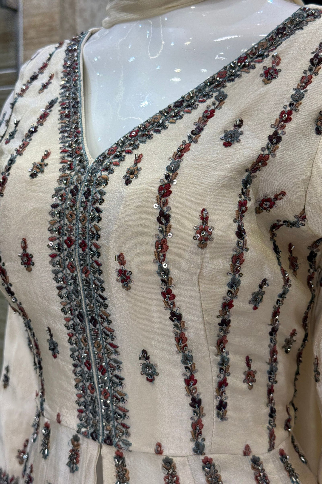 Mastani Style Palazzo Set with Beads and Sequins Work Featuring Detailed Animal Motifs