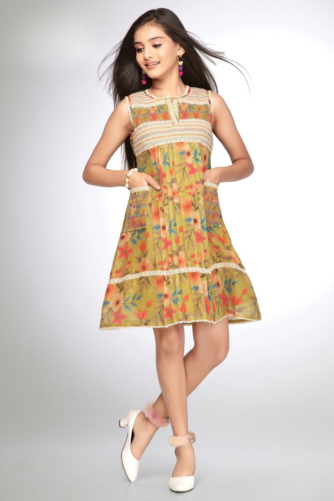 Girls Floral Print Casual Frock with Woven Yoke and Front Pockets