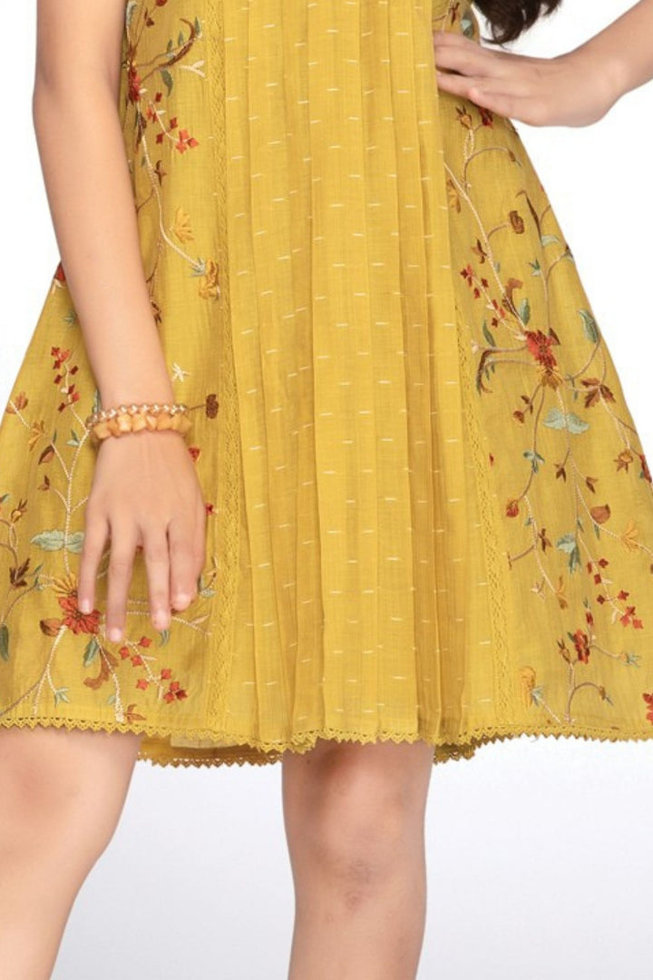 Girls Floral Vine Embroidered Casual Frock