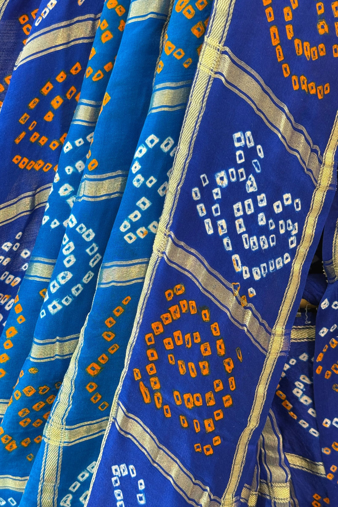 Royal Blue Traditional Bandhani Print Saree with Elegant Silver Zari Weaving
