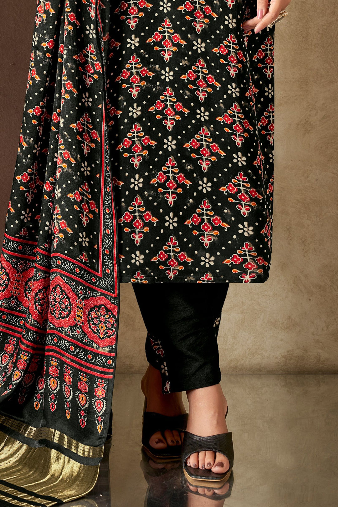 Black Beads, Mirror, Zardozi and Stone work with Multicolor Digital Print Straight Cut Salwar Suit