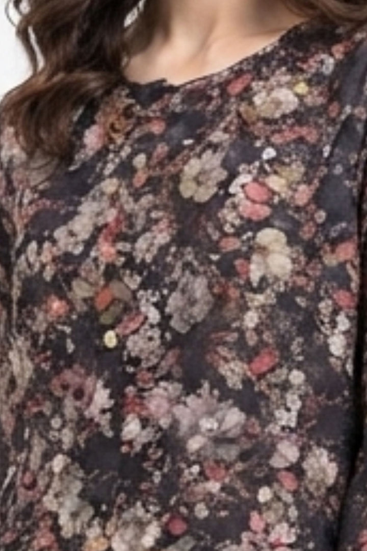 Black Floral Print A-Line Cut Calf Length Kurti
