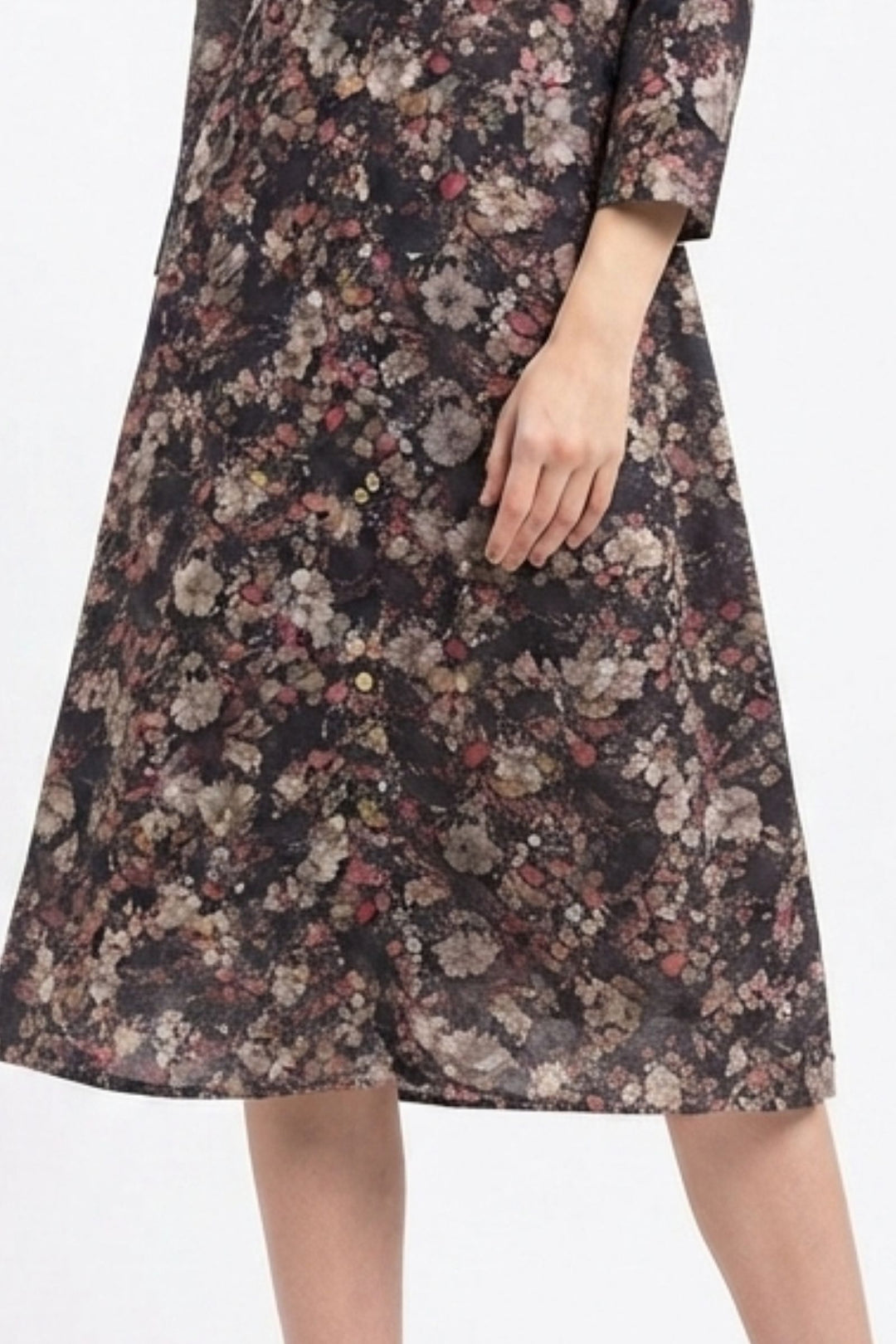 Black Floral Print A-Line Cut Calf Length Kurti