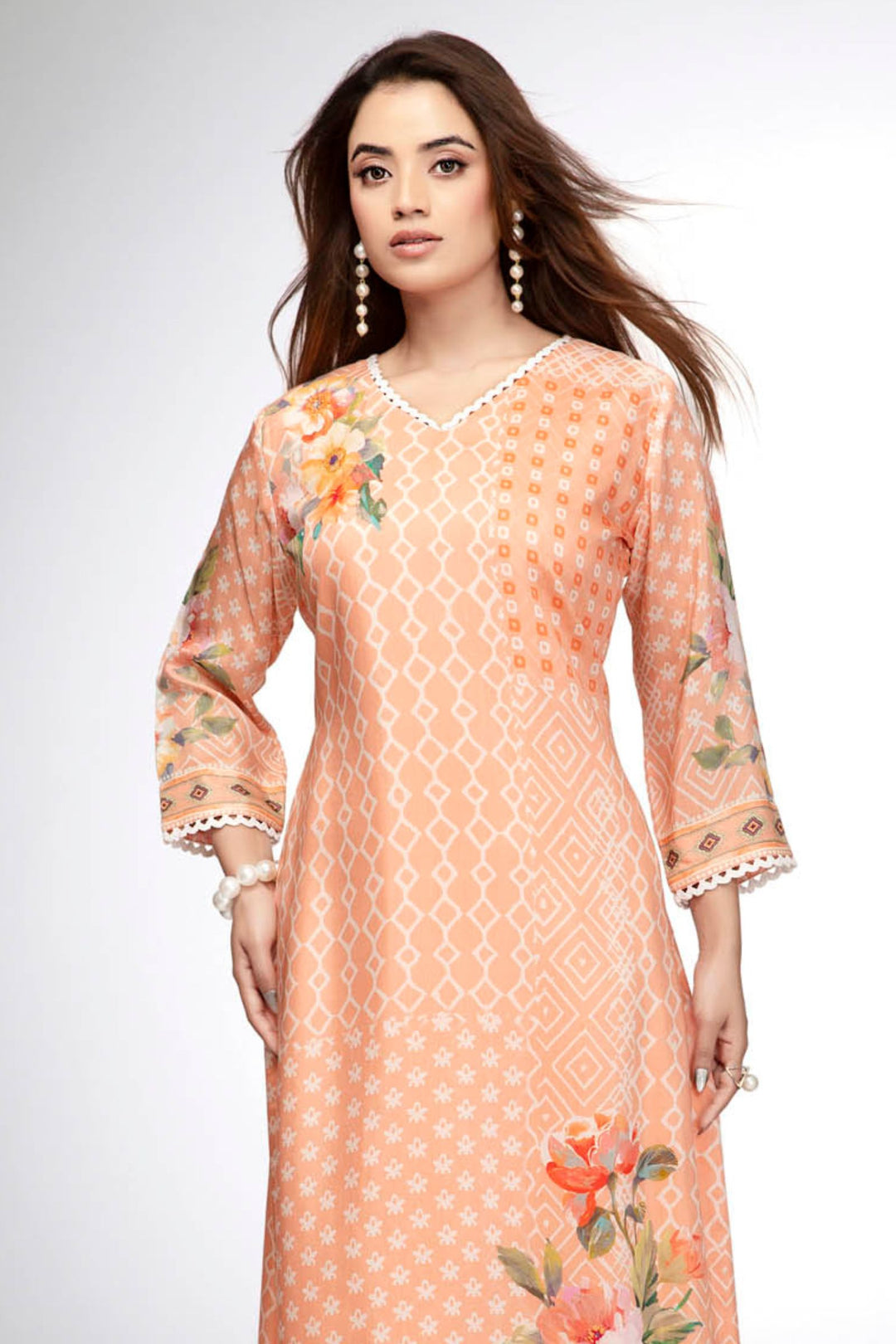 Peach Floral Printed Kurta with Geometric Pattern