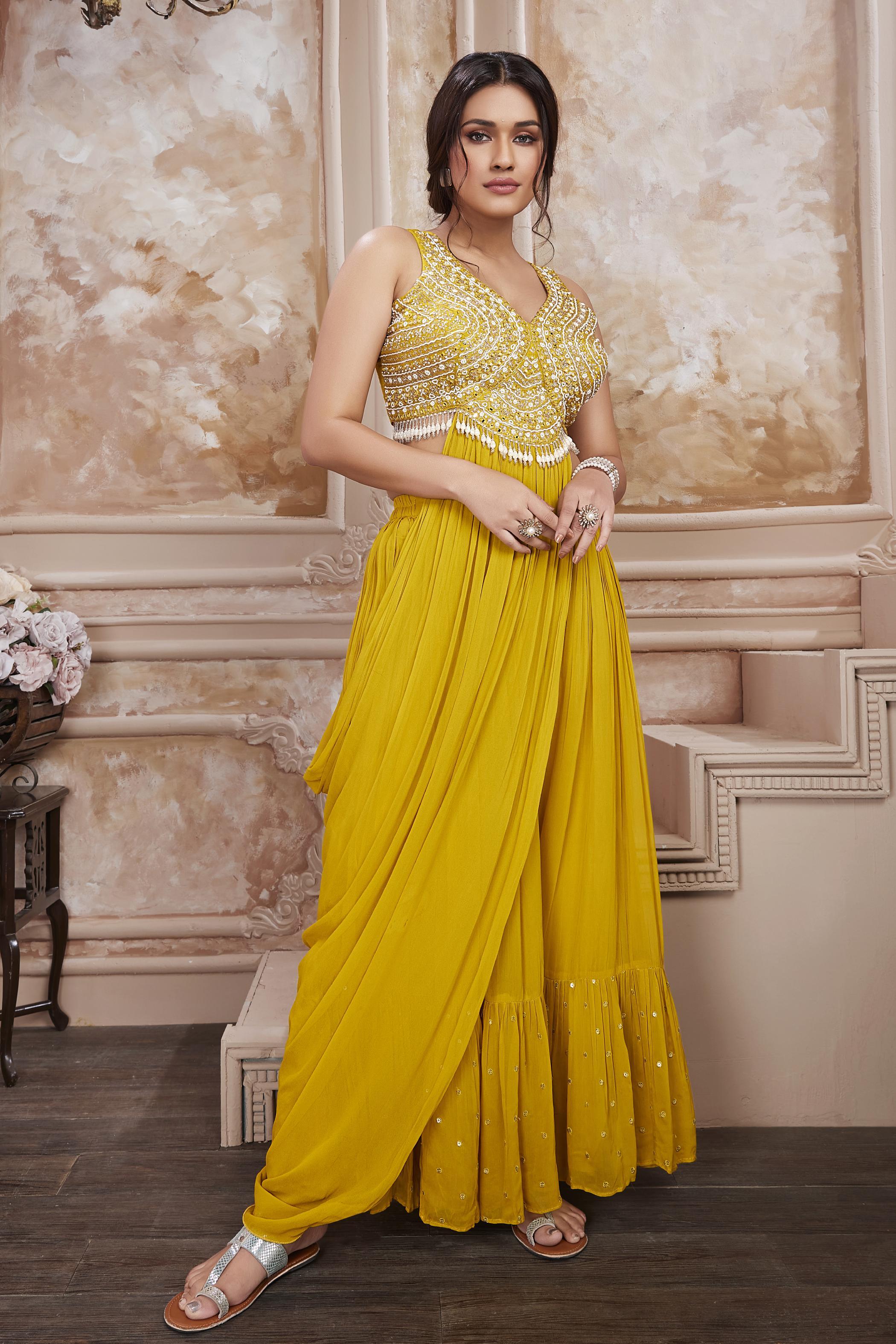 Yellow palazzo with store top