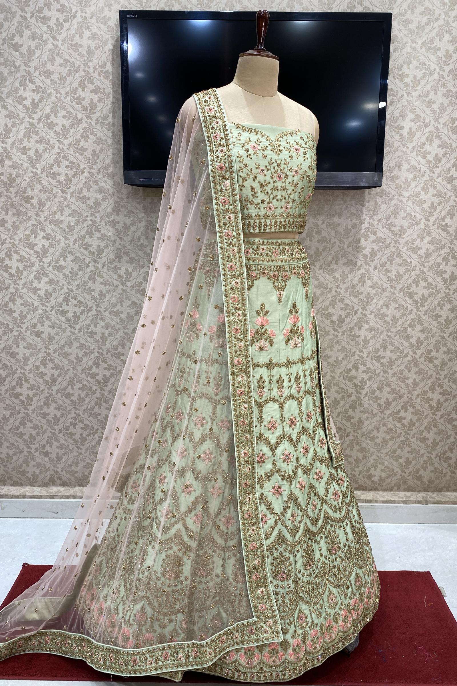 Bridal Lehenga Cholis at best price in Bhuj by Sangeet Fashion Hub | ID:  8578335612